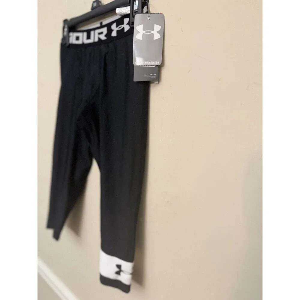 Under Armour product pair